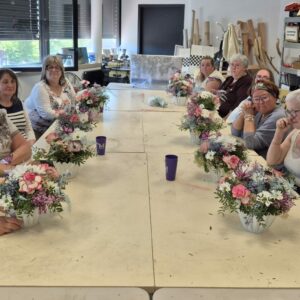 Atelier Floral au Centre Social Mosaïque : Un moment de partage et de créativité