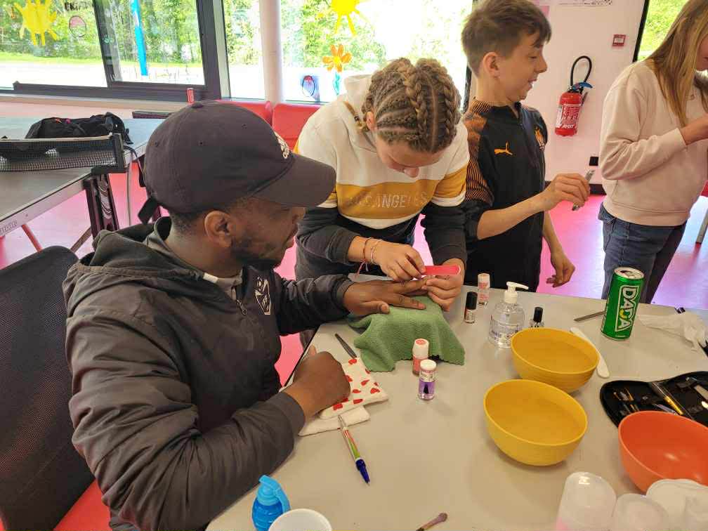 Atelier beauté et initiation handball