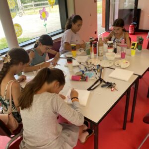 Une semaine qui se termine en couleurs ! 🎨☀️