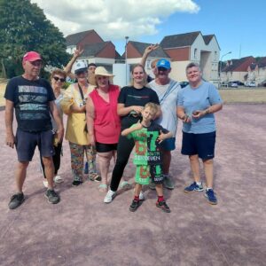 Cochonnet, soleil et rigolades : retour sur notre grand tournoi de pétanque ! 🎯☀️